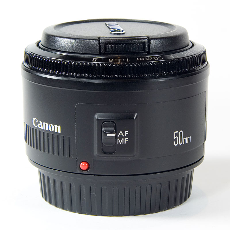 Canon 50mm F/1.8 II