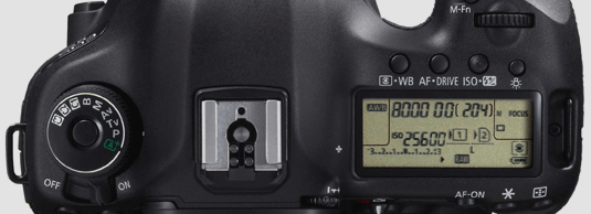 Canon eos 5dMRKIII top