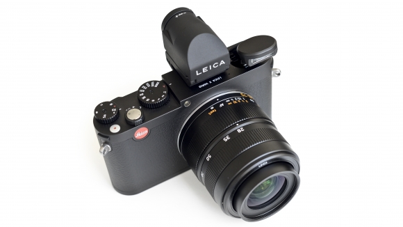 Leica X Vario visore